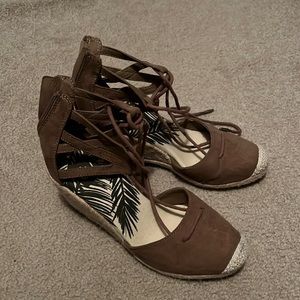 espadrille tie up wedges